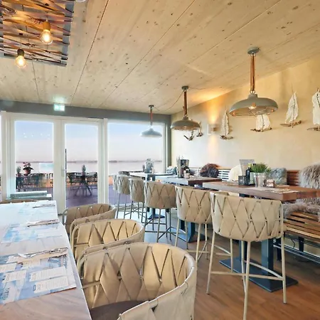 Lägenhet Nice In Lembruch-dmmer See With 2 Bedrooms, Wifi And Indoor Swimming Pool
